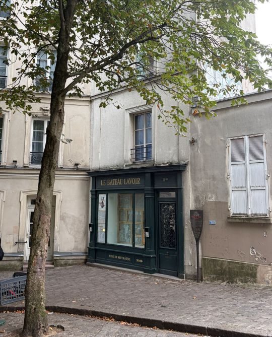 Bateau lavoir.jpg