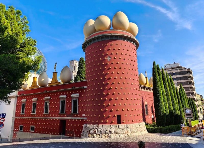 Figueres Dali Museum.jpg