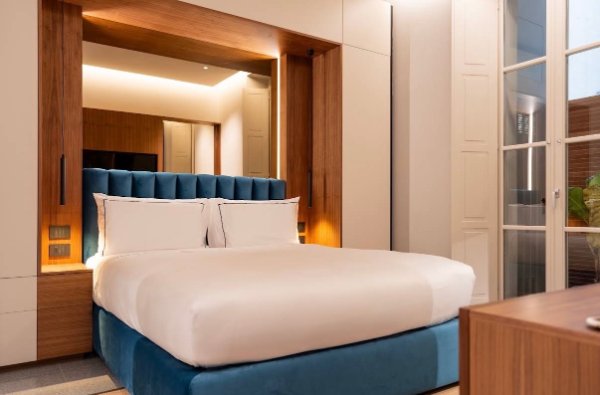 Domus suites Colosseum.jpg