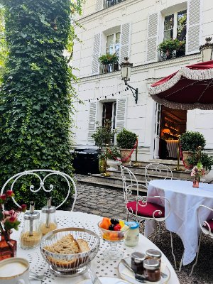 Hotel Particulier Montmartre.jpg
