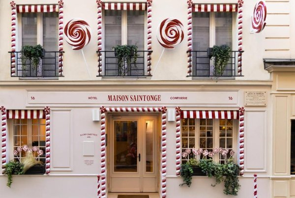 maison saintogne.jpg