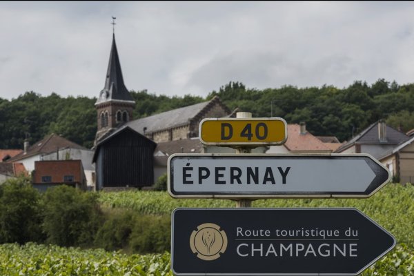 Epernay.JPG