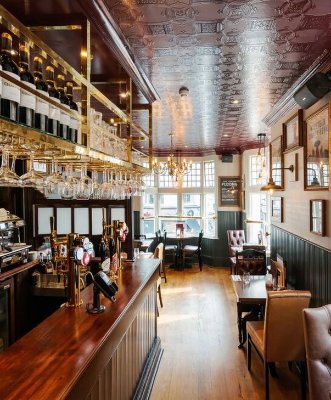 Pub Soho.jpg